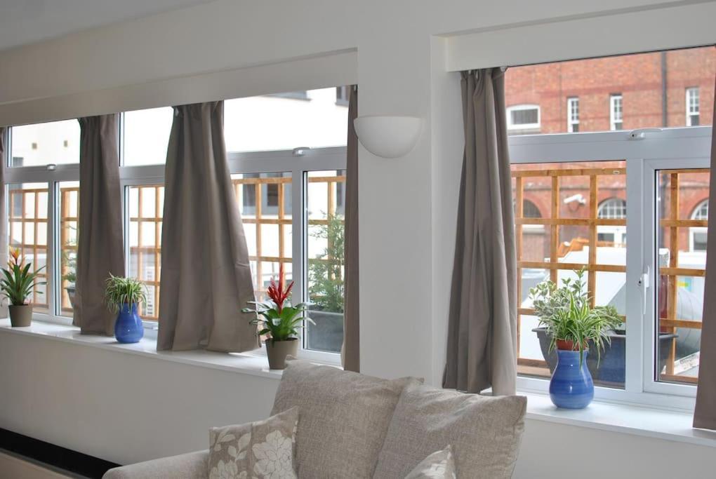 Awesome Apartment In The Heart Of Camden Town Londres Exterior foto